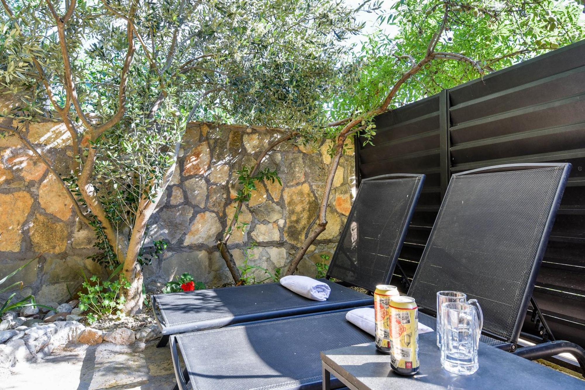 פודסטראנה Villa Danica On The Hills, Seaview מראה חיצוני תמונה